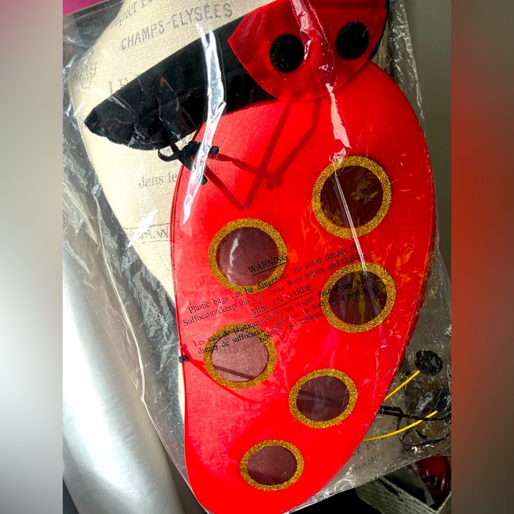 NWT Kids Ladybug Costume Wings Headband Kit Halloween